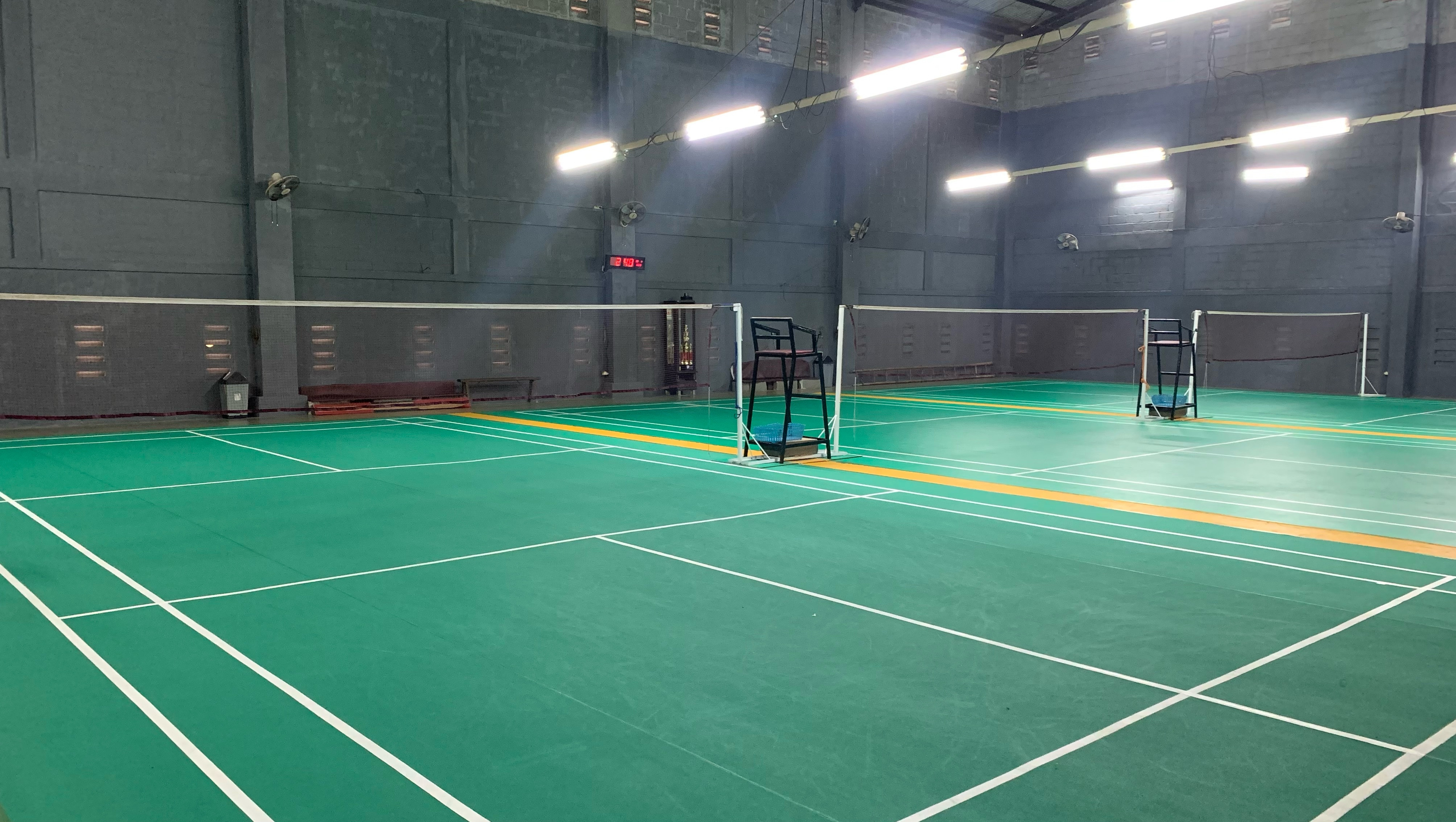 Hall Badminton Merpati photo 3