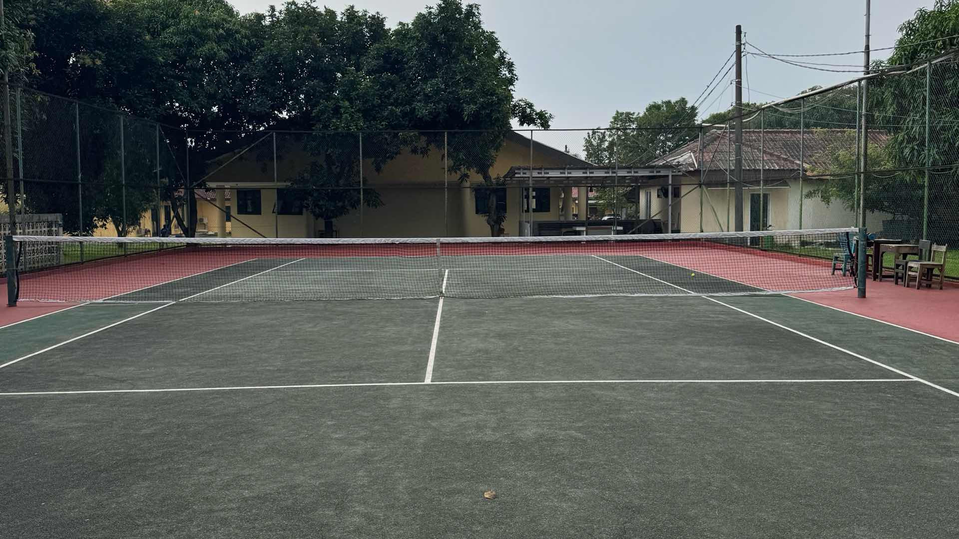 Lapangan Tennis Pusdik Lantas photo 2