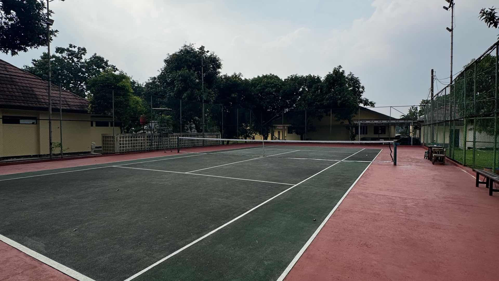 Lapangan Tennis Pusdik Lantas photo 3